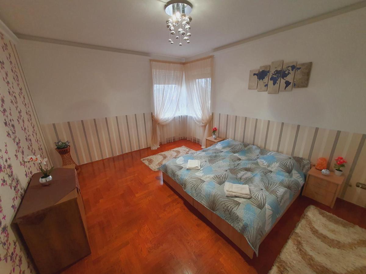 Adel Apartman 米什科尔茨 外观 照片
